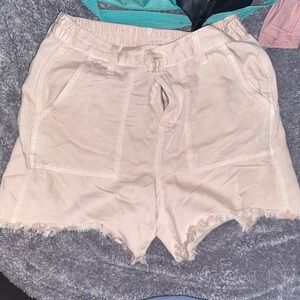Aerie Super Stretch light pink shorts